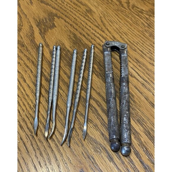 Vintage Handcrafted Wood Nut Cracker Bowl One Cracker 6 Picks W/Bark Brown 10” - Picture 4 of 4